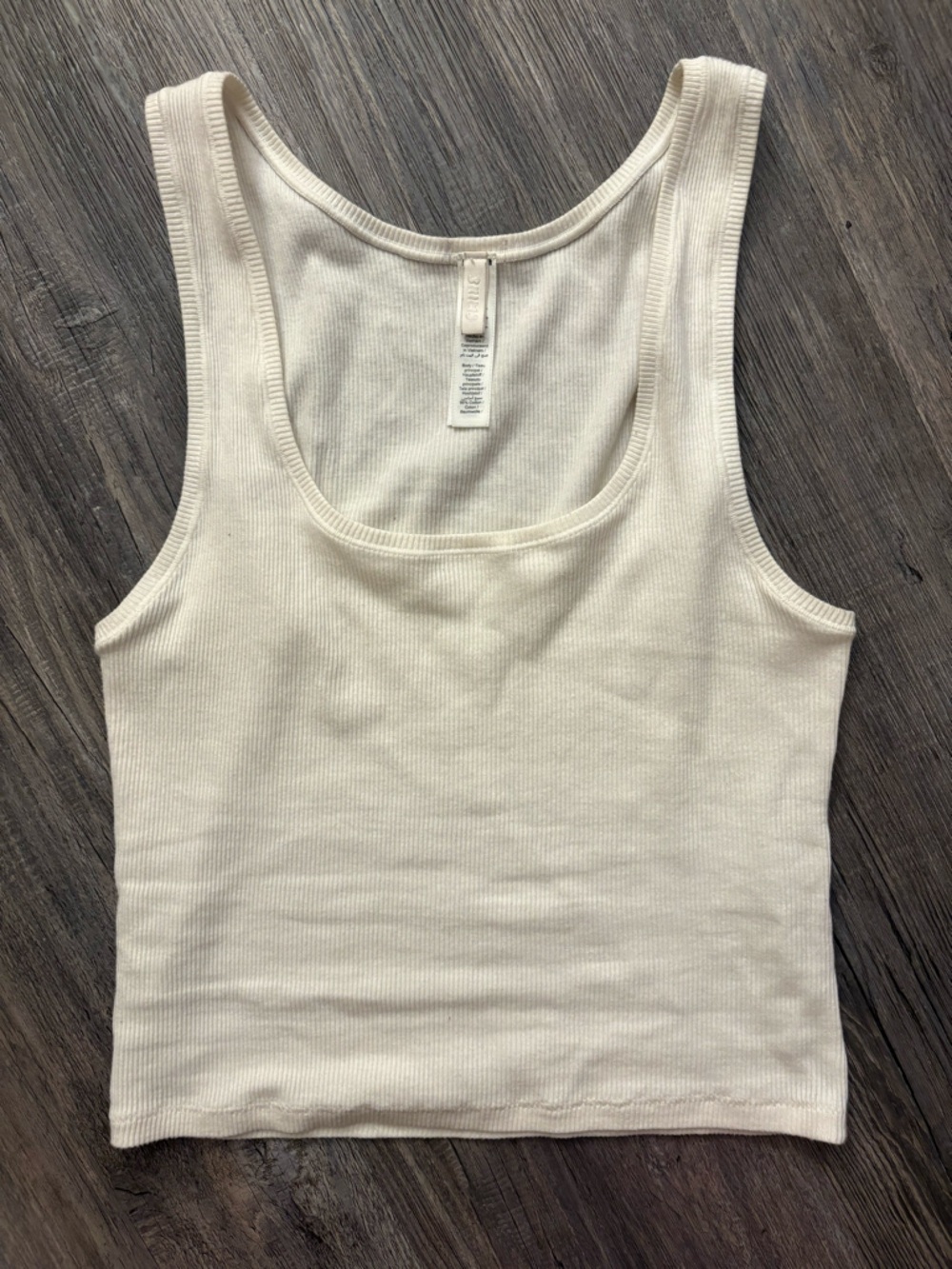 SKIMS Ribbed Scoop Neck Bandeau Tank - Cream